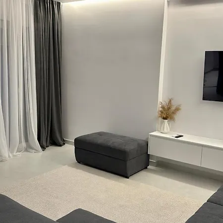 Brand New 1